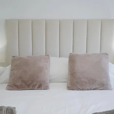 Superior Don Joaquin 2 Bed